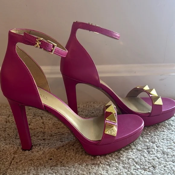 Michael Kors Pink and Gold Heels with Ankle Strap brand new with tag - Picture 3 of 4